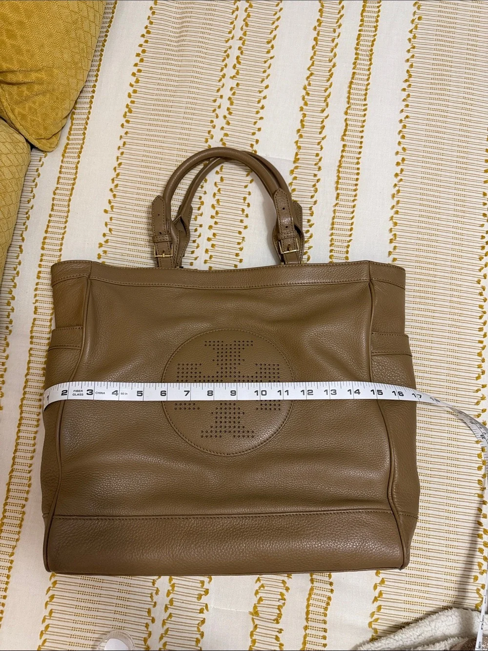 Beautiful Tory Burch Tan Perforated Logo Leather Tote